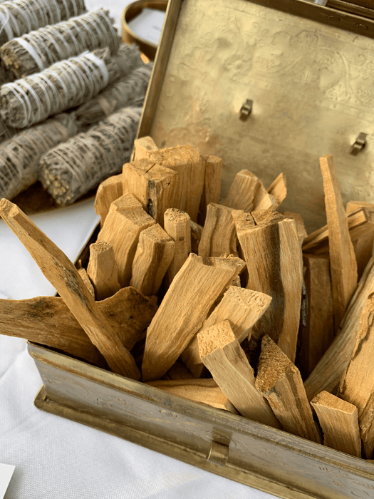 Sustainably sourced Palo Santo (Bursera graveolens) sticks from Ecuador, offering a calming aroma for spiritual cleansing and inspiring creativity.